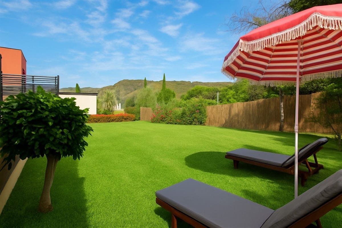 3 bedroom Villa for sale in Benahavis with pool garage - € 679,000 (Ref: 9703251)