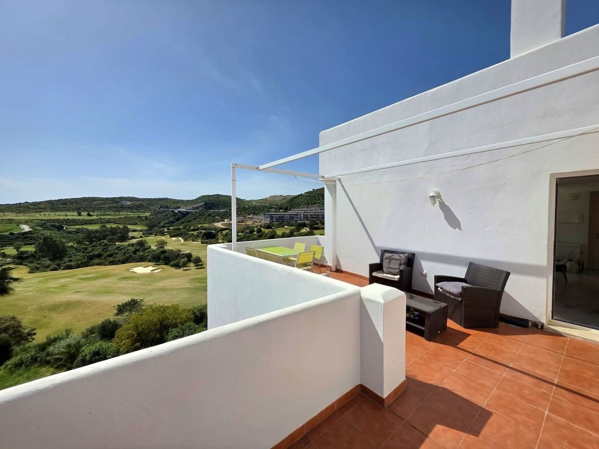 2 bedroom Penthouse for sale in Estepona with pool garage - € 315,000 (Ref: 9753655)
