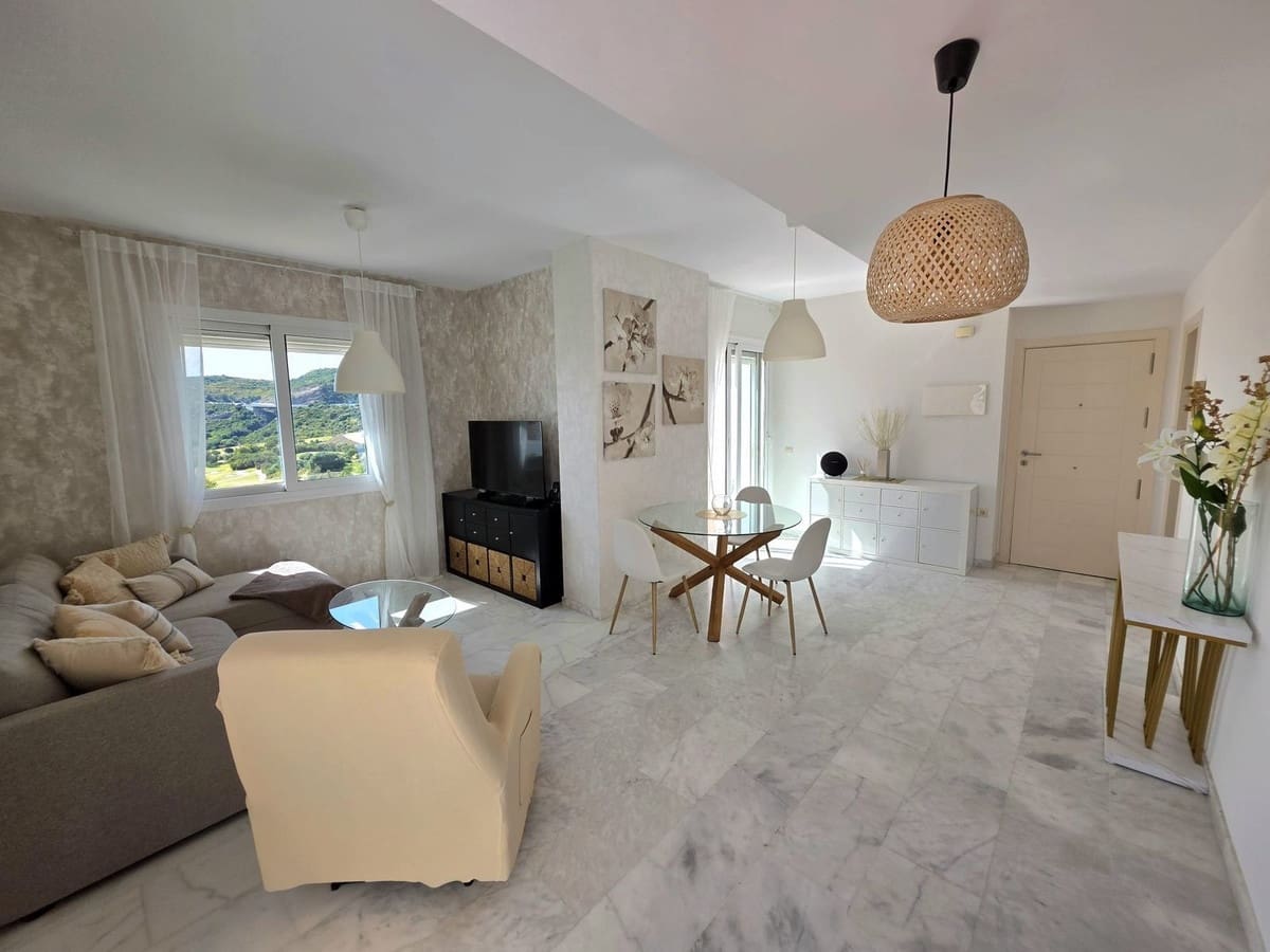 2 bedroom Penthouse for sale in Estepona with pool garage - € 315,000 (Ref: 9753655)