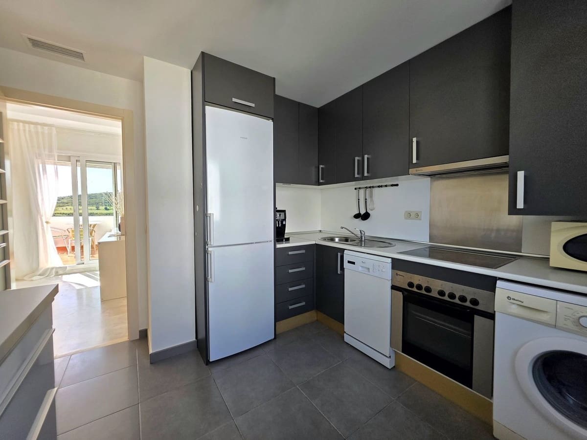 2 bedroom Penthouse for sale in Estepona with pool garage - € 315,000 (Ref: 9753655)