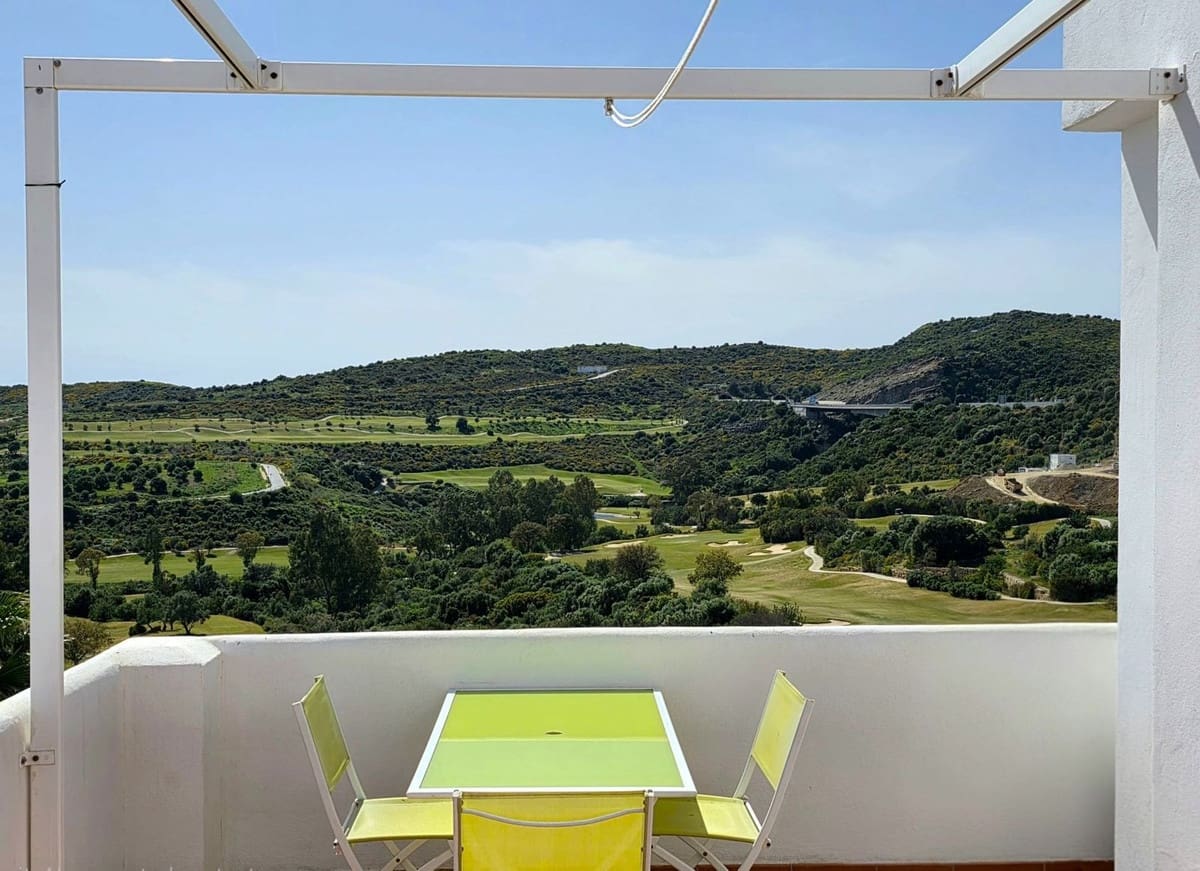 2 bedroom Penthouse for sale in Estepona with pool garage - € 315,000 (Ref: 9753655)