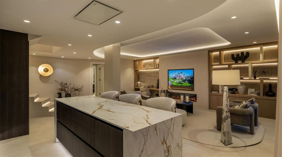 3 soverom Penthouse til salgs i New Golden Mile med svømmebasseng garasje - € 4 995 000 (Ref: 9762312)