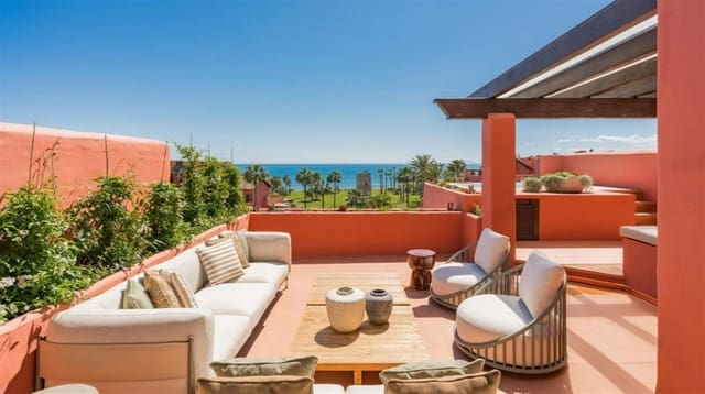 3 chambre Penthouse à vendre à New Golden Mile, Estepona avec piscine garage - 4 995 000 € (Ref: 9762312)