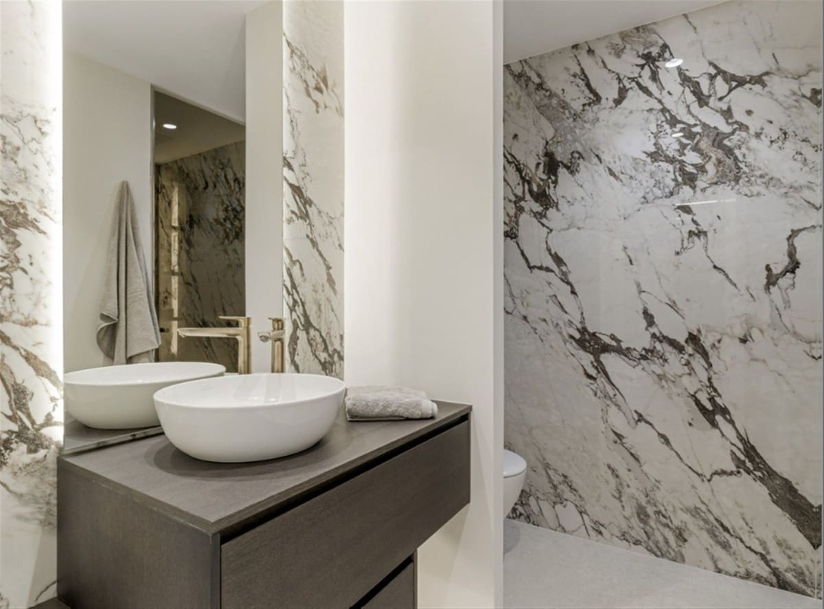 3 soverom Penthouse til salgs i New Golden Mile med svømmebasseng garasje - € 4 995 000 (Ref: 9762312)
