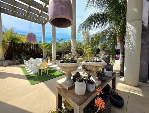 5 quarto Moradia para venda em El Paraiso, Estepona com piscina garagem - 2 300 000 € (Ref: 9784927)