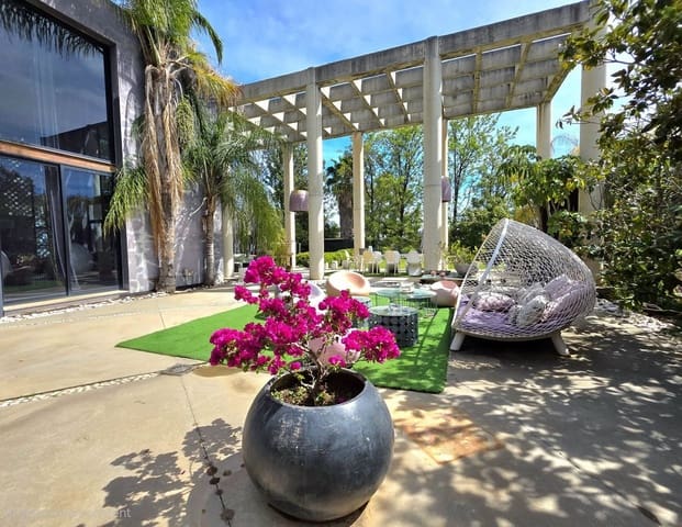 5 quarto Moradia para venda em El Paraiso, Estepona com piscina garagem - 2 300 000 € (Ref: 9784927)