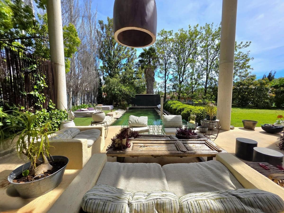 5 soveværelse Villa til salg i El Paraiso med swimmingpool garage - € 2.300.000 (Ref: 9784927)