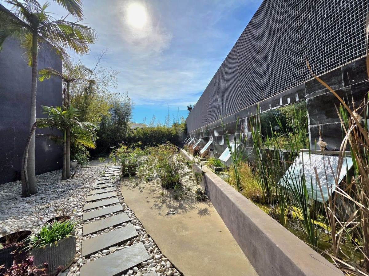 5 soveværelse Villa til salg i El Paraiso med swimmingpool garage - € 2.300.000 (Ref: 9784927)