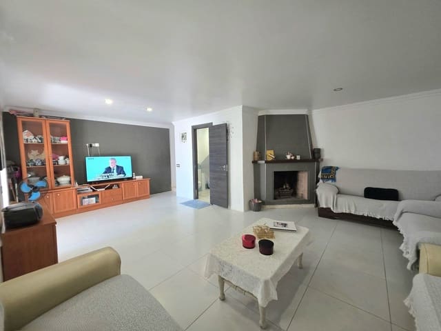 3 Zimmer Haus zu verkaufen in Atalaya-Isdabe, Estepona mit Pool - 320.000 € (Ref: 9832919)