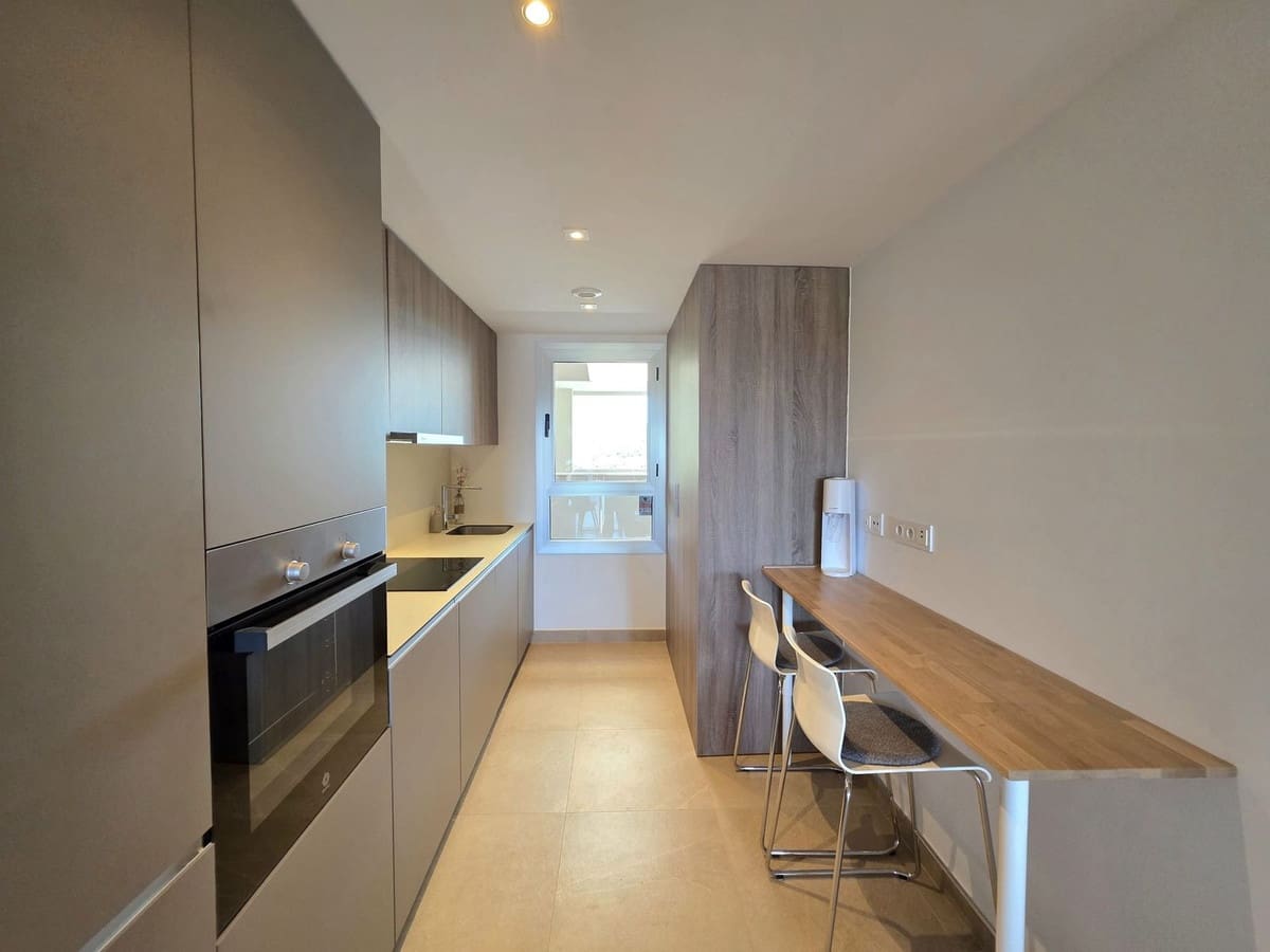 2 bedroom Apartment for sale in Estepona with pool garage - € 593,000 (Ref: 9860870)
