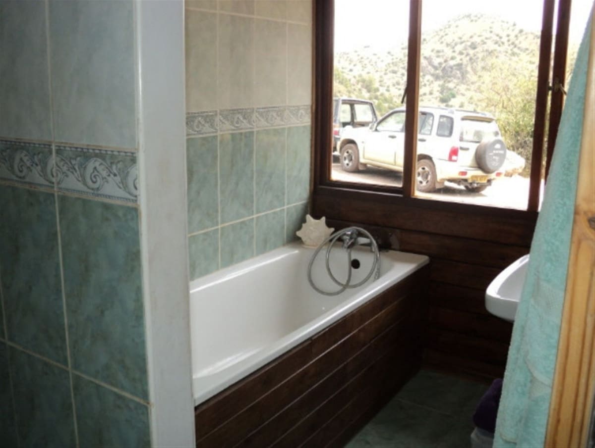 3 Zimmer Villa zu verkaufen in Ardales mit Pool Garage - 475.000 € (Ref: 9874034)