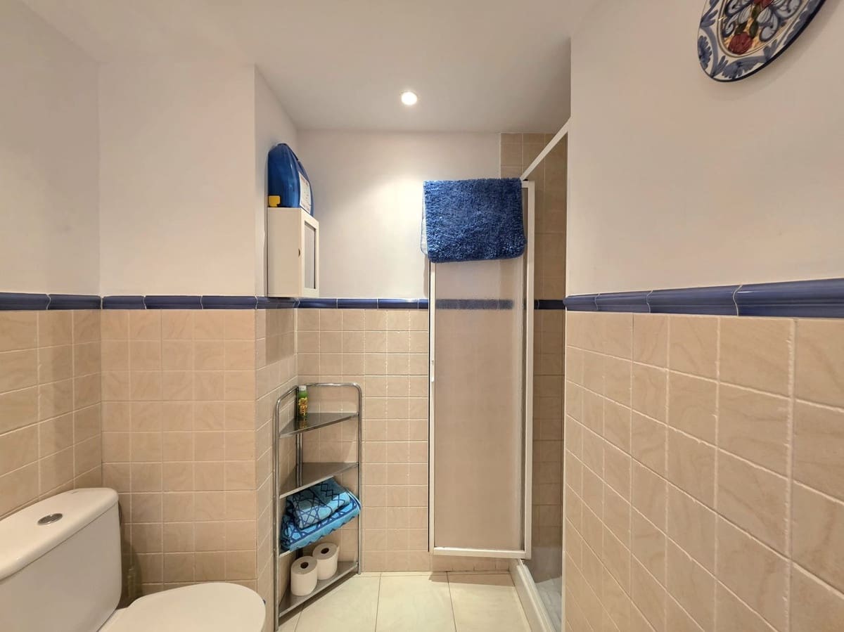 3 slaapkamer Penthouse te koop in Nueva Andalucia met zwembad garage - € 345.000 (Ref: 9880315)