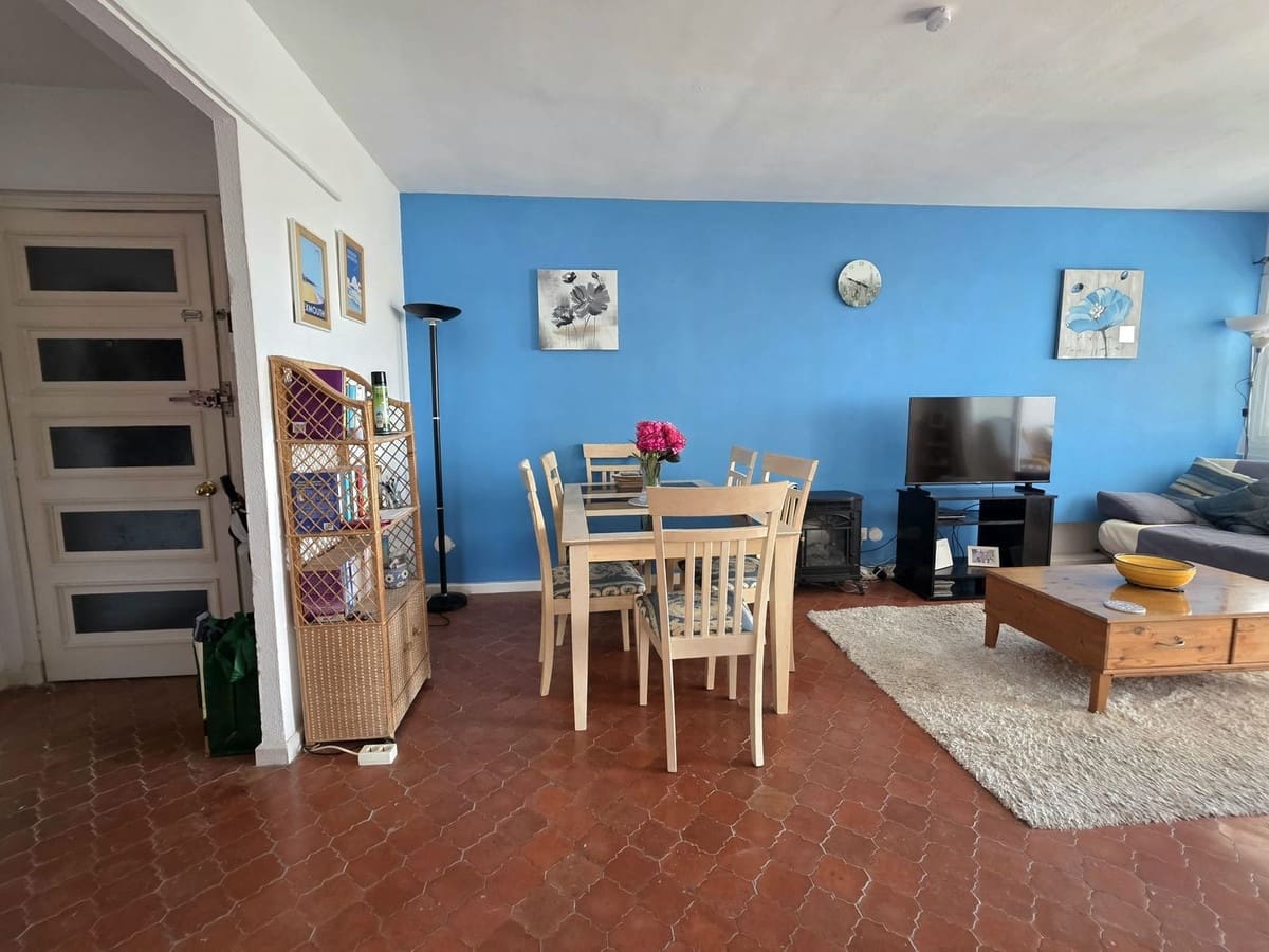 3 slaapkamer Penthouse te koop in Nueva Andalucia met zwembad garage - € 345.000 (Ref: 9880315)