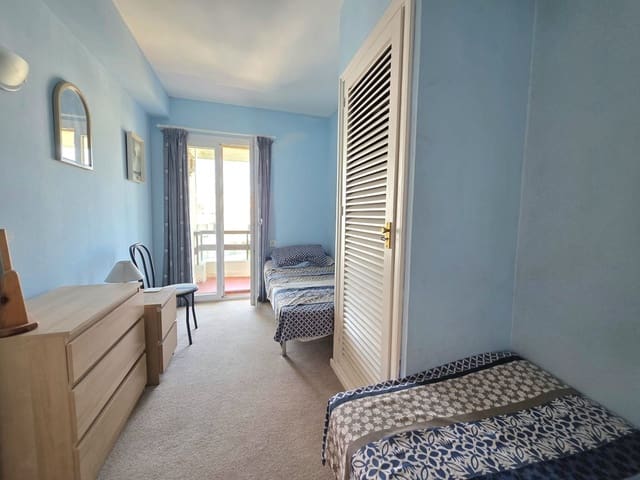 3 slaapkamer Penthouse te koop in Nueva Andalucia, Marbella met zwembad garage - € 345.000 (Ref: 9880315)