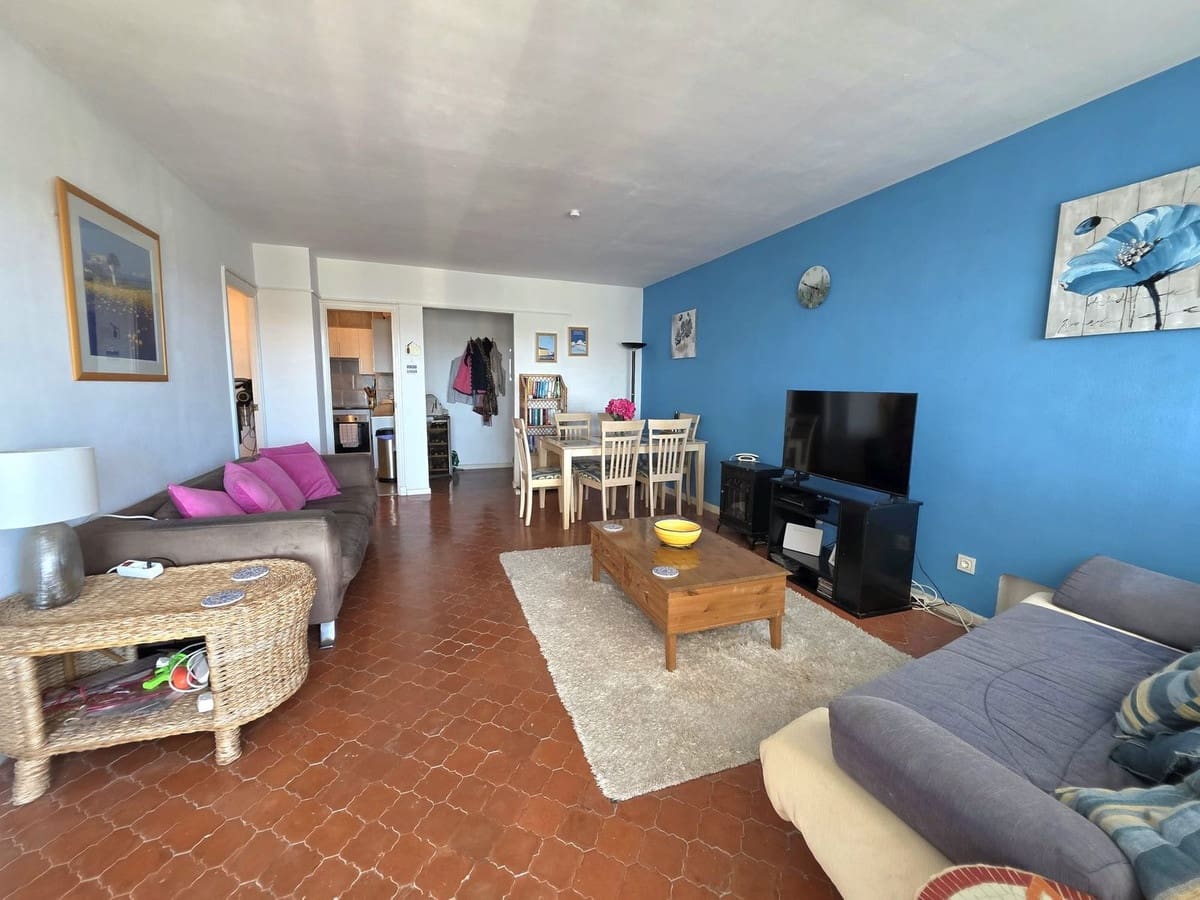 3 slaapkamer Penthouse te koop in Nueva Andalucia met zwembad garage - € 345.000 (Ref: 9880315)