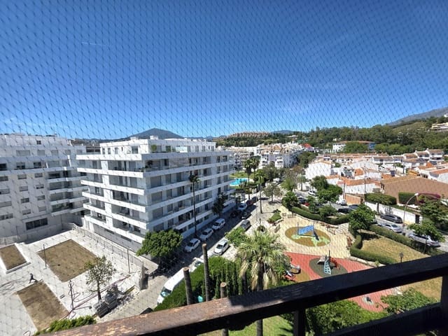 3 slaapkamer Penthouse te koop in Nueva Andalucia, Marbella met zwembad garage - € 345.000 (Ref: 9880315)