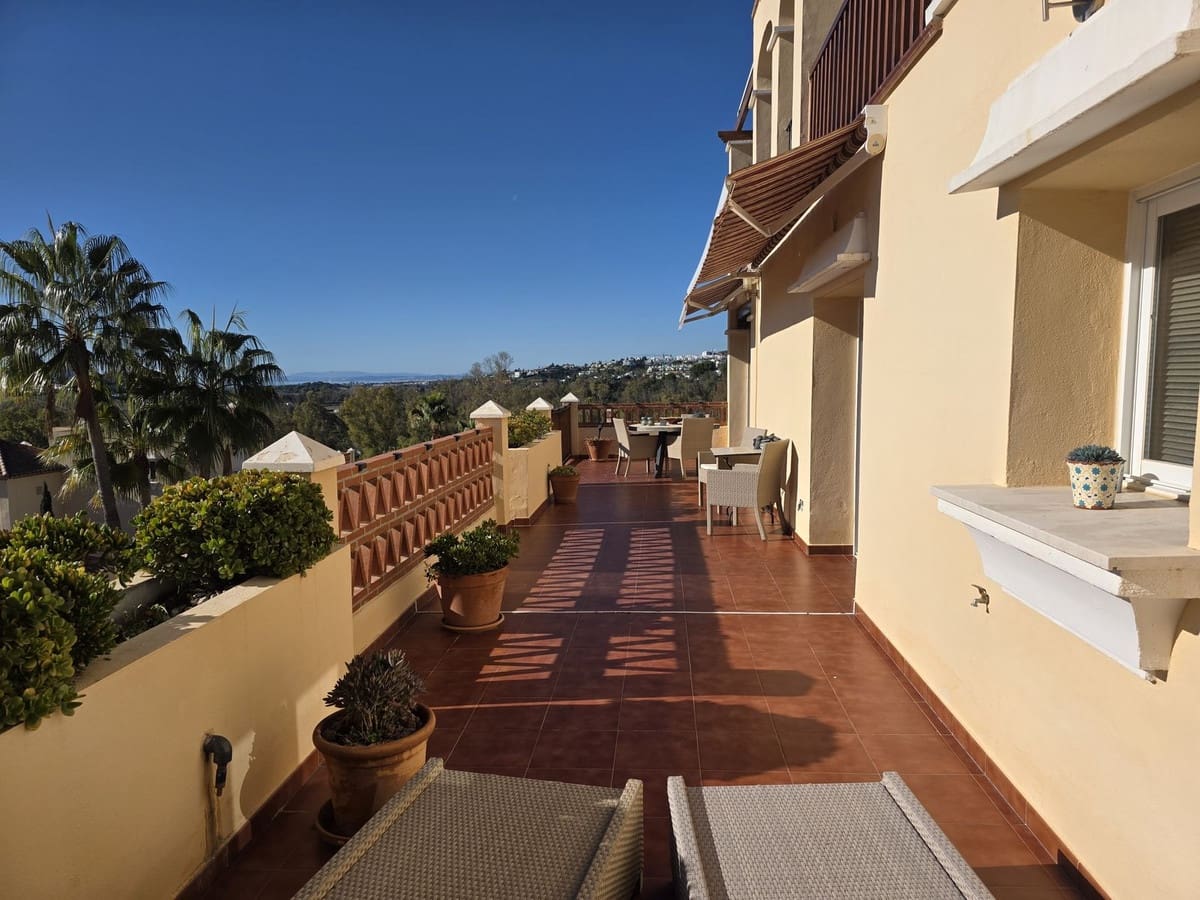 2 soverom Leilighet til salgs i Atalaya-Isdabe med svømmebasseng garasje - € 749 000 (Ref: 9981590)