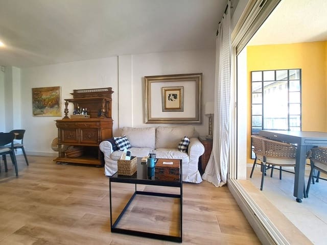 3 bedroom Apartment for sale in Dénia with pool garage - € 465,000 (Ref: 10002445)