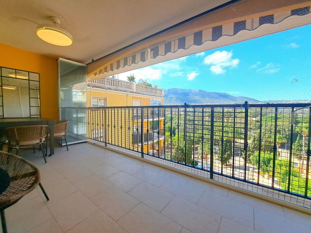 3 soveværelse Lejlighed til salg i Denia med swimmingpool garage - € 465.000 (Ref: 10002445)
