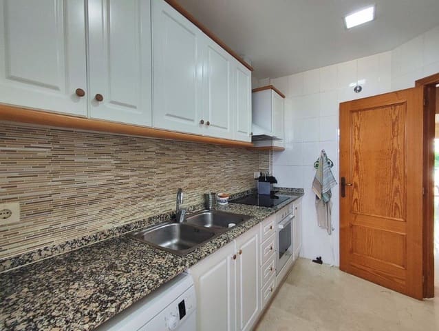 2 bedroom Beach Apartment for sale in Dénia with pool garage - € 360,000 (Ref: 10008082)