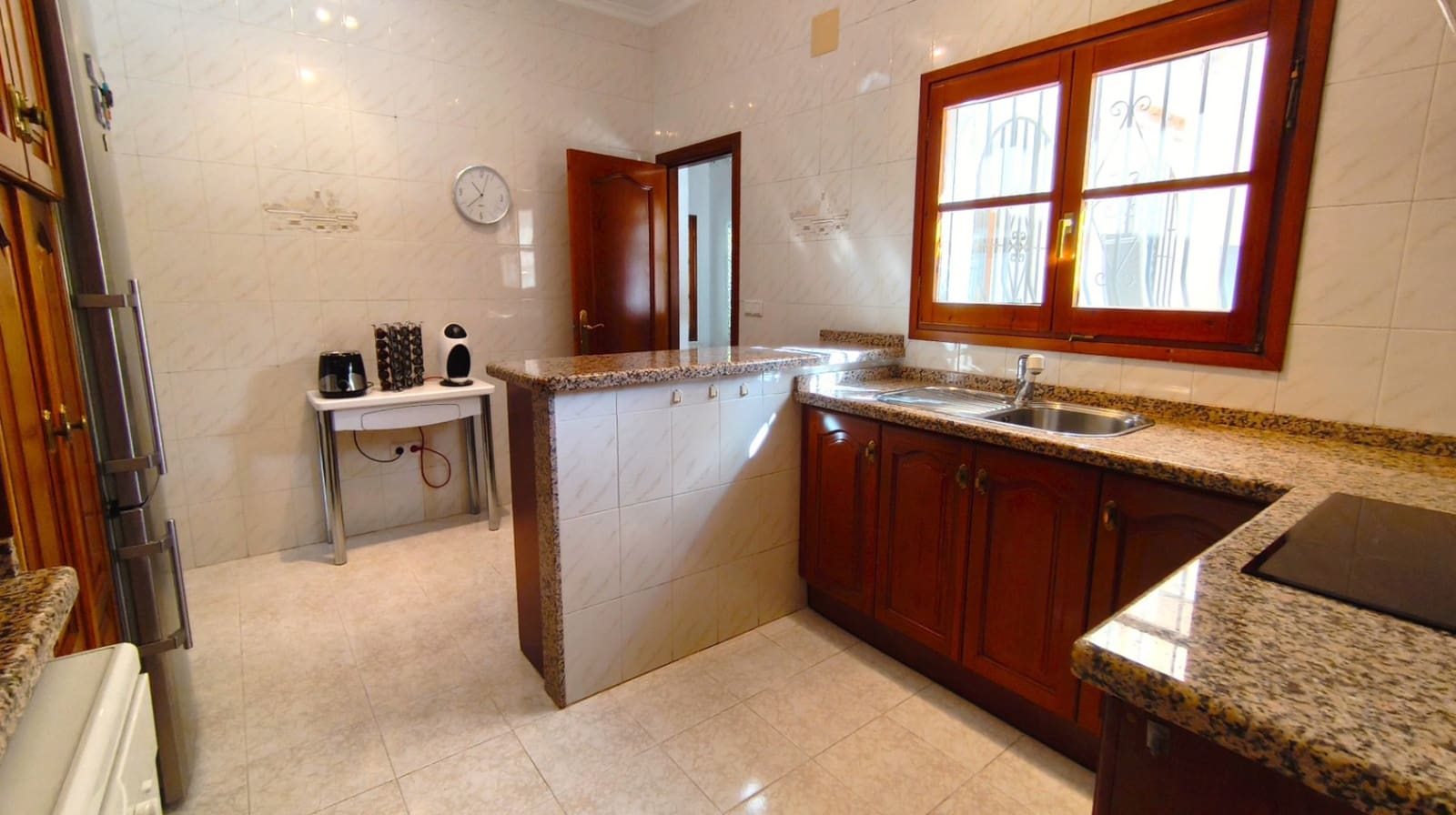 5 chambre Villa/Maison à vendre à La Sella avec piscine garage - 785 000 € (Ref: 10035709)