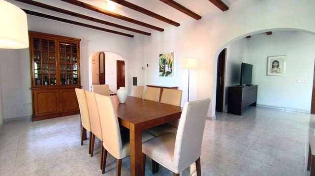 5 chambre Villa/Maison à vendre à La Sella avec piscine garage - 785 000 € (Ref: 10035709)