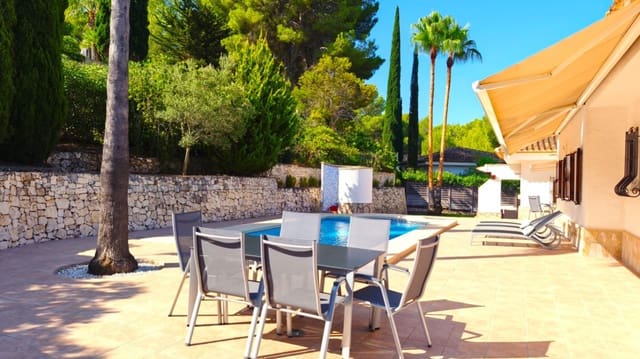 5 chambre Villa/Maison à vendre à La Sella avec piscine garage - 785 000 € (Ref: 10035709)