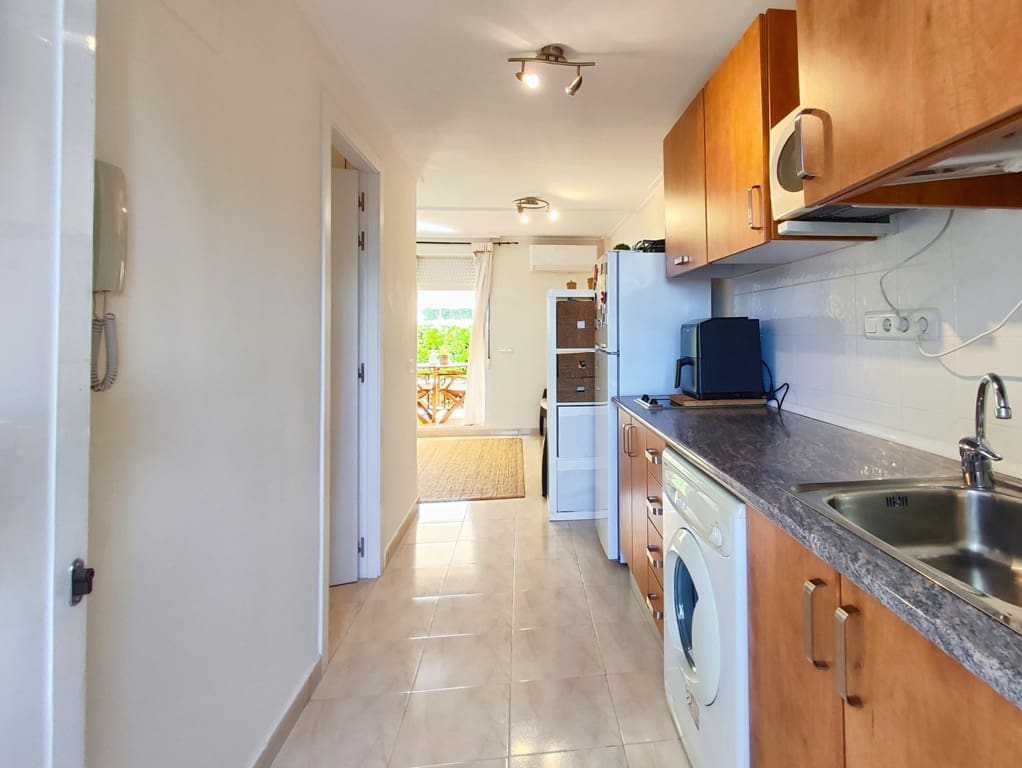 1 bedroom Beach Apartment for sale in Denia with pool garage - € 199,500 (Ref: 10043482)