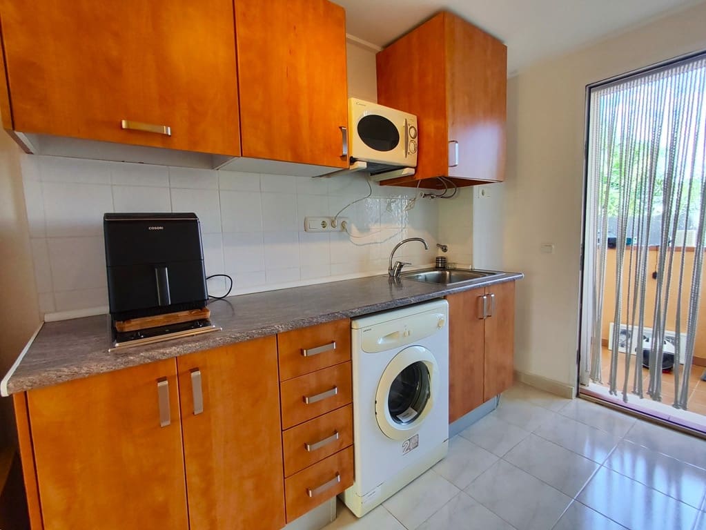 1 bedroom Beach Apartment for sale in Denia with pool garage - € 199,500 (Ref: 10043482)