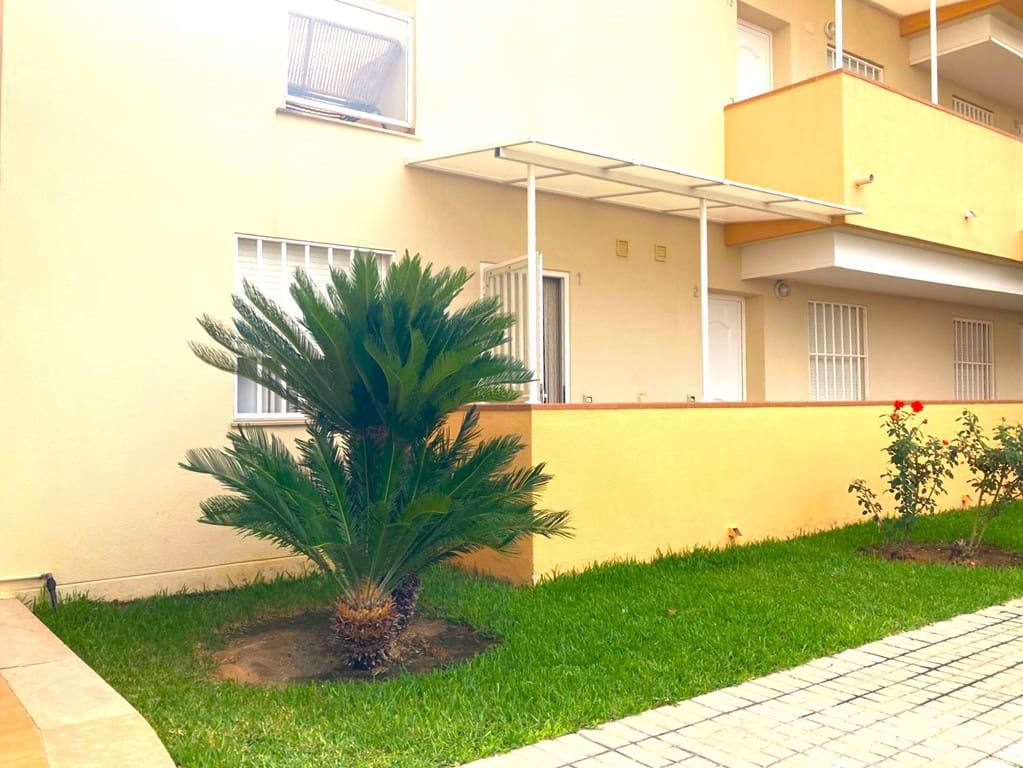 1 bedroom Beach Apartment for sale in Denia with pool garage - € 199,500 (Ref: 10043482)
