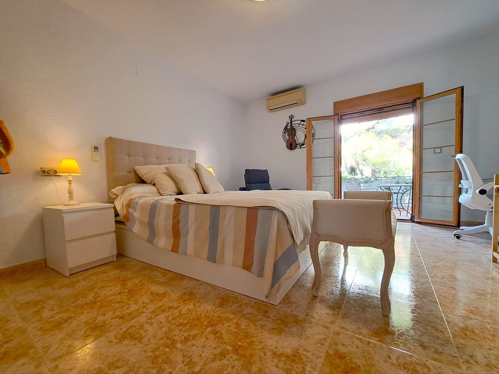 3 chambre Maison de Ville à vendre à La Sella avec piscine garage - 229 000 € (Ref: 10108689)