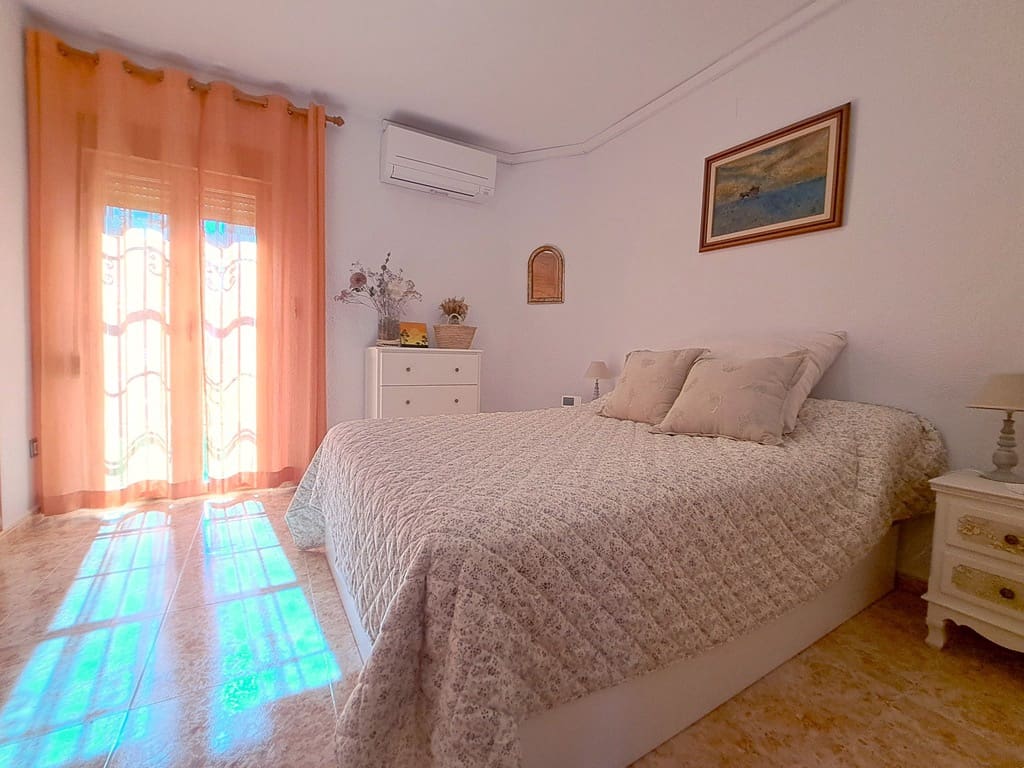 3 chambre Maison de Ville à vendre à La Sella avec piscine garage - 229 000 € (Ref: 10108689)