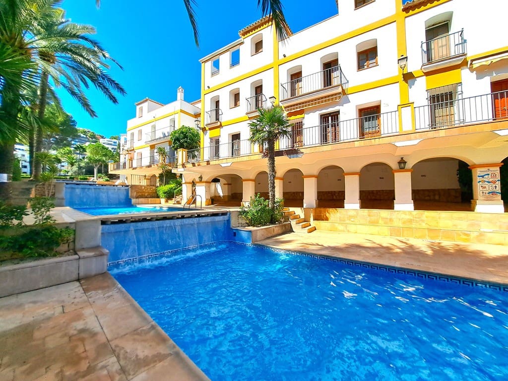 3 chambre Maison de Ville à vendre à La Sella avec piscine garage - 229 000 € (Ref: 10108689)