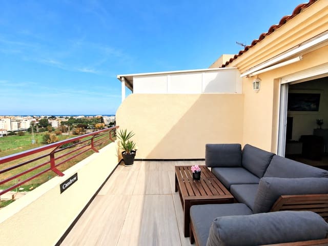 3 soverom Penthouse til salgs i Centro Urbano, Dénia med garasje - € 330 000 (Ref: 10132299)