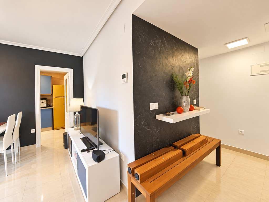 2 bedroom Beach Apartment for sale in Denia with pool garage - € 280,000 (Ref: 10150557)