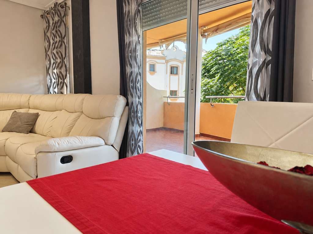 2 bedroom Beach Apartment for sale in Denia with pool garage - € 280,000 (Ref: 10150557)
