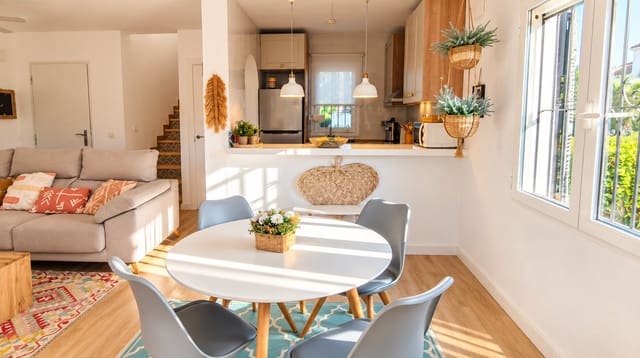 2 Zimmer Reihenhaus zu verkaufen in Dénia mit Pool - 310.000 € (Ref: 10186273)