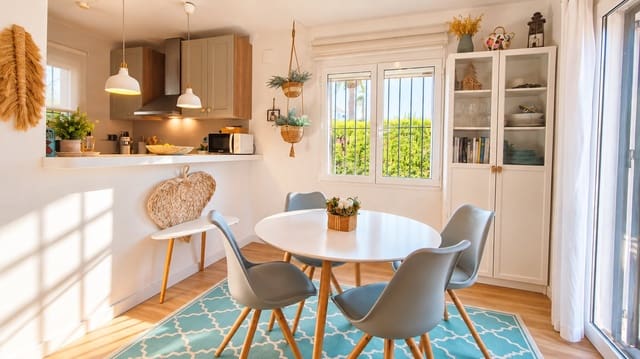 2 Zimmer Reihenhaus zu verkaufen in Dénia mit Pool - 310.000 € (Ref: 10186273)