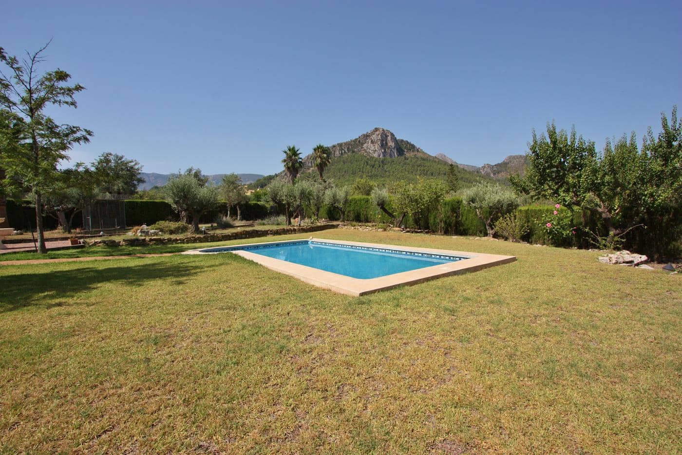 3 bedroom Villa for sale in Orba with pool garage - € 899,000 (Ref: 8113600)