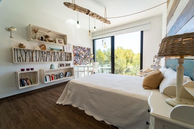 4 Zimmer Villa zu verkaufen in El Montgó, Dénia mit Pool Garage - 1.370.000 € (Ref: 8541245)