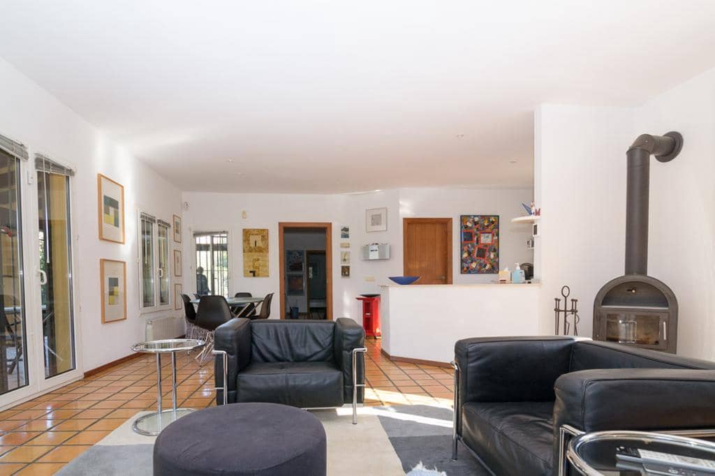 Chalet de 4 habitaciones en Dénia en venta con piscina garaje - 1.050.000 € (Ref: 8765796)