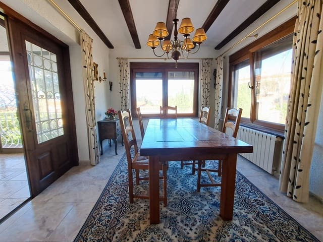 3 bedroom Villa for sale in El Montgó, Dénia with garage - € 549,000 (Ref: 8896075)