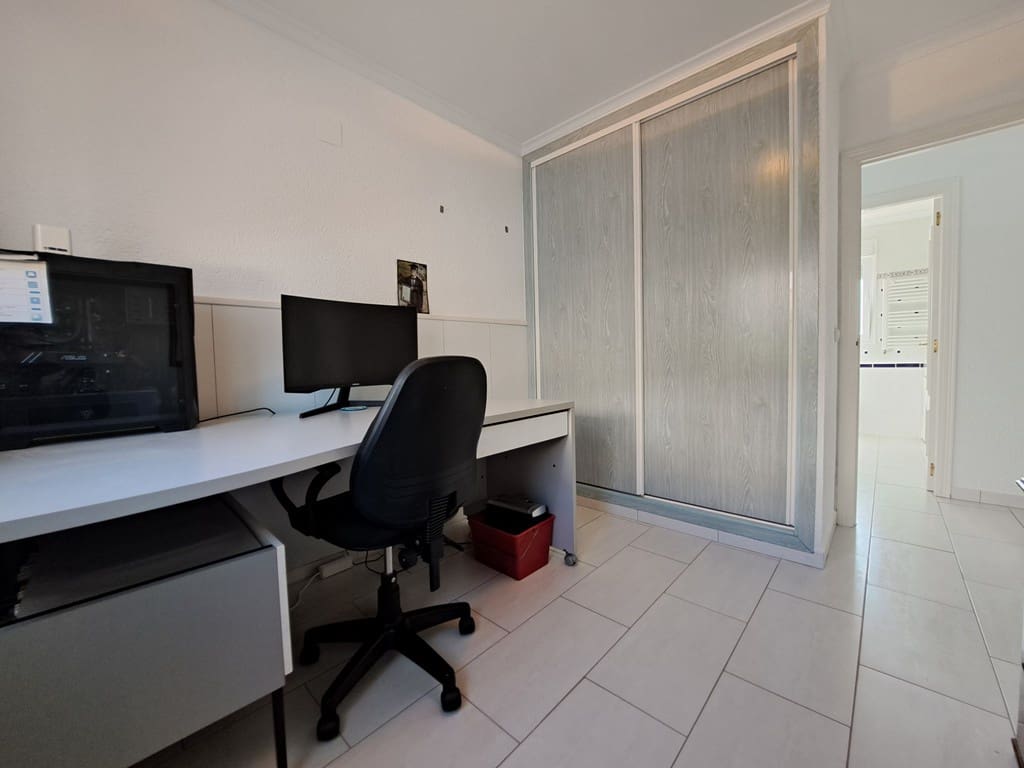 5 soveværelse Villa til salg i La Xara med swimmingpool garage - € 549.000 (Ref: 8901587)