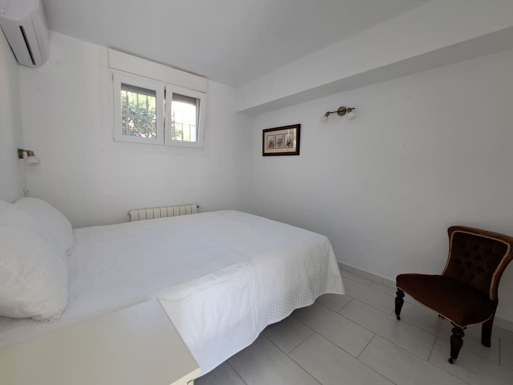 5 soveværelse Villa til salg i La Xara med swimmingpool garage - € 549.000 (Ref: 8901587)