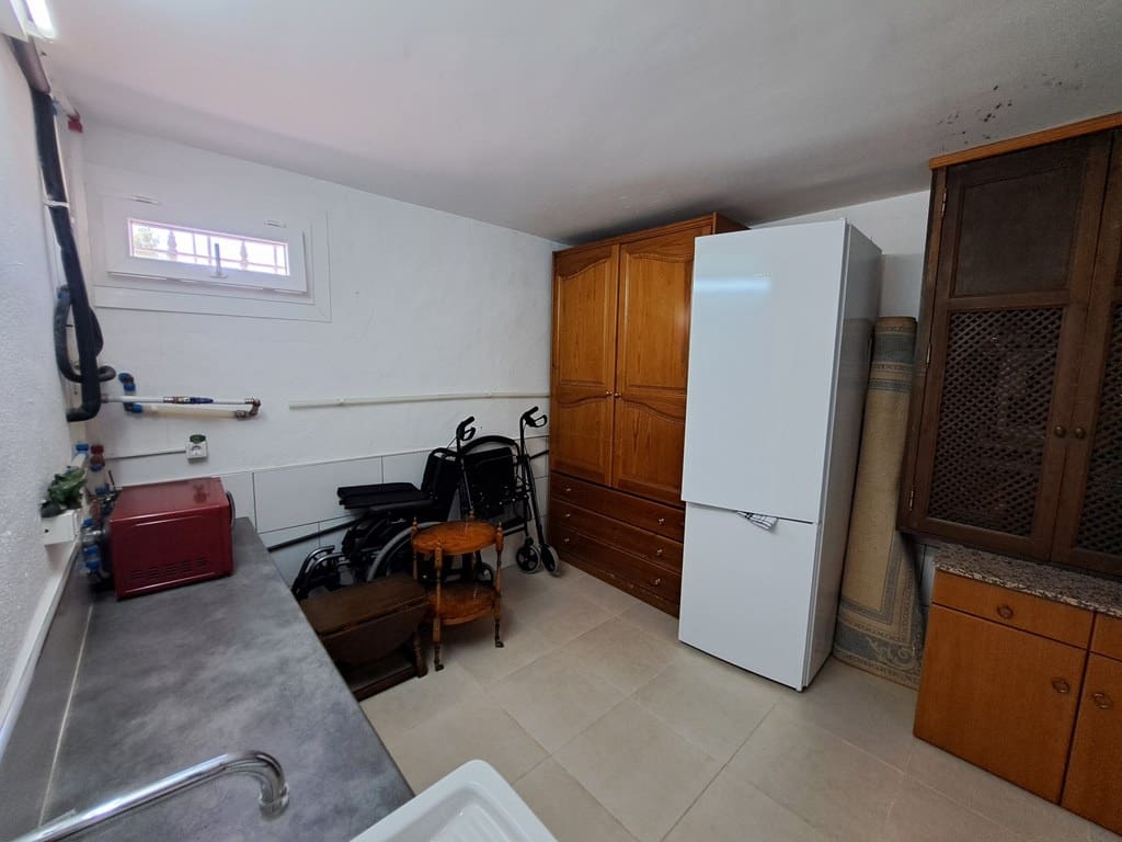 5 soveværelse Villa til salg i La Xara med swimmingpool garage - € 549.000 (Ref: 8901587)