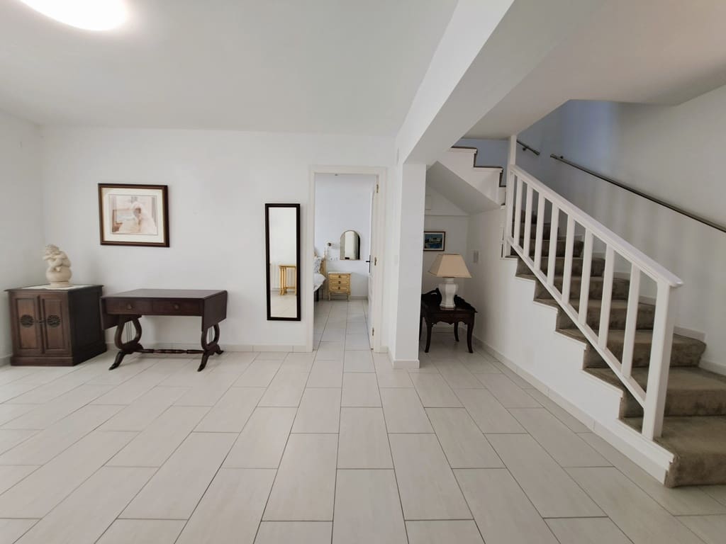 5 soveværelse Villa til salg i La Xara med swimmingpool garage - € 549.000 (Ref: 8901587)