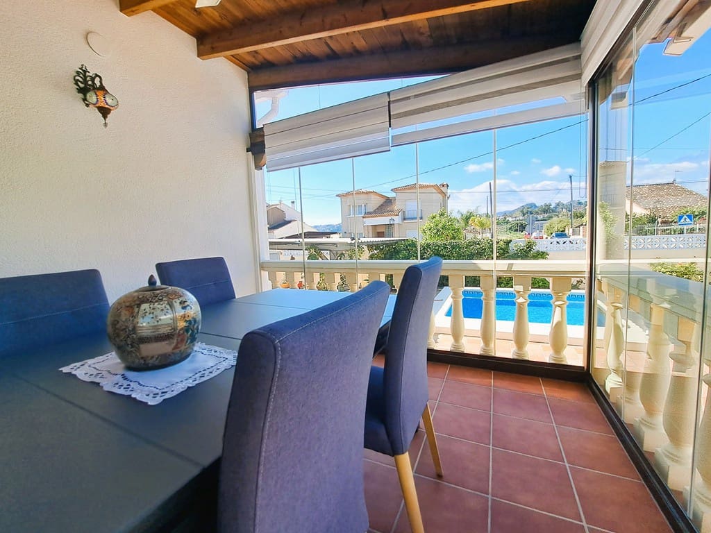 5 soveværelse Villa til salg i La Xara med swimmingpool garage - € 549.000 (Ref: 8901587)