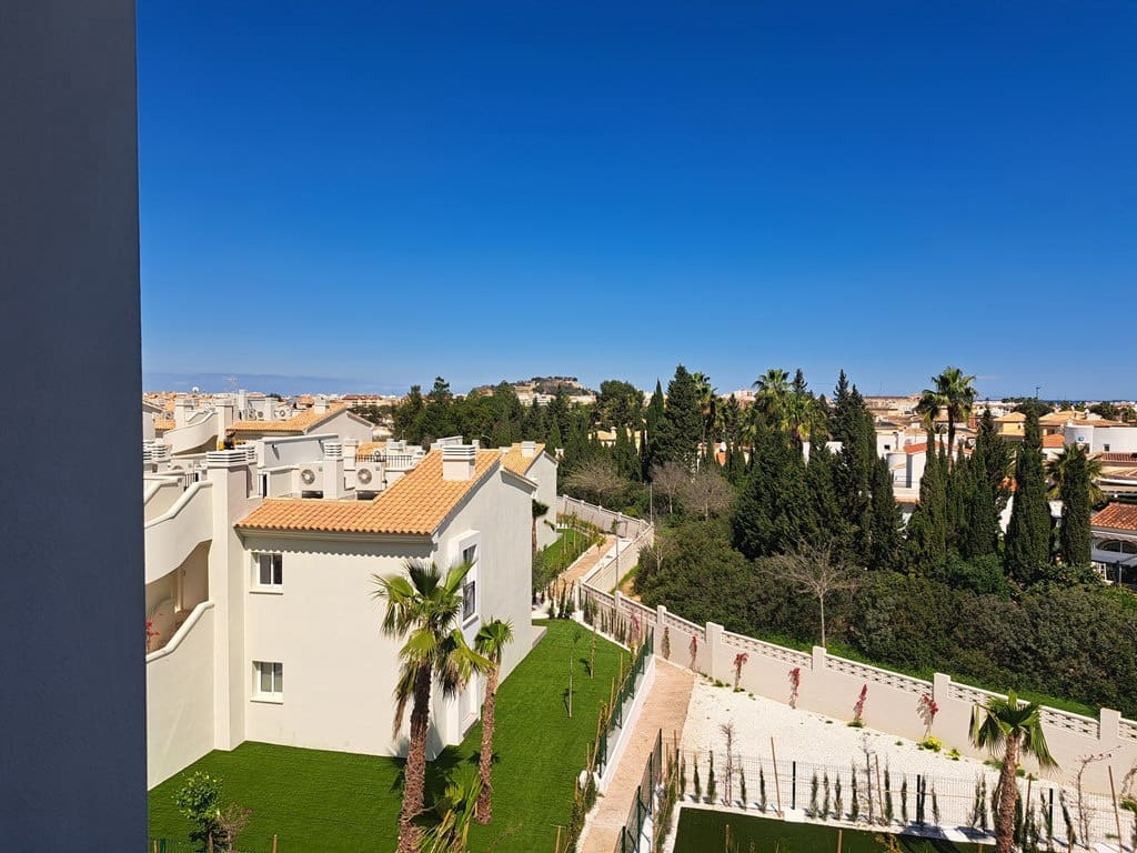 2 slaapkamer Appartement te koop in Denia met zwembad garage - € 359.000 (Ref: 8904041)