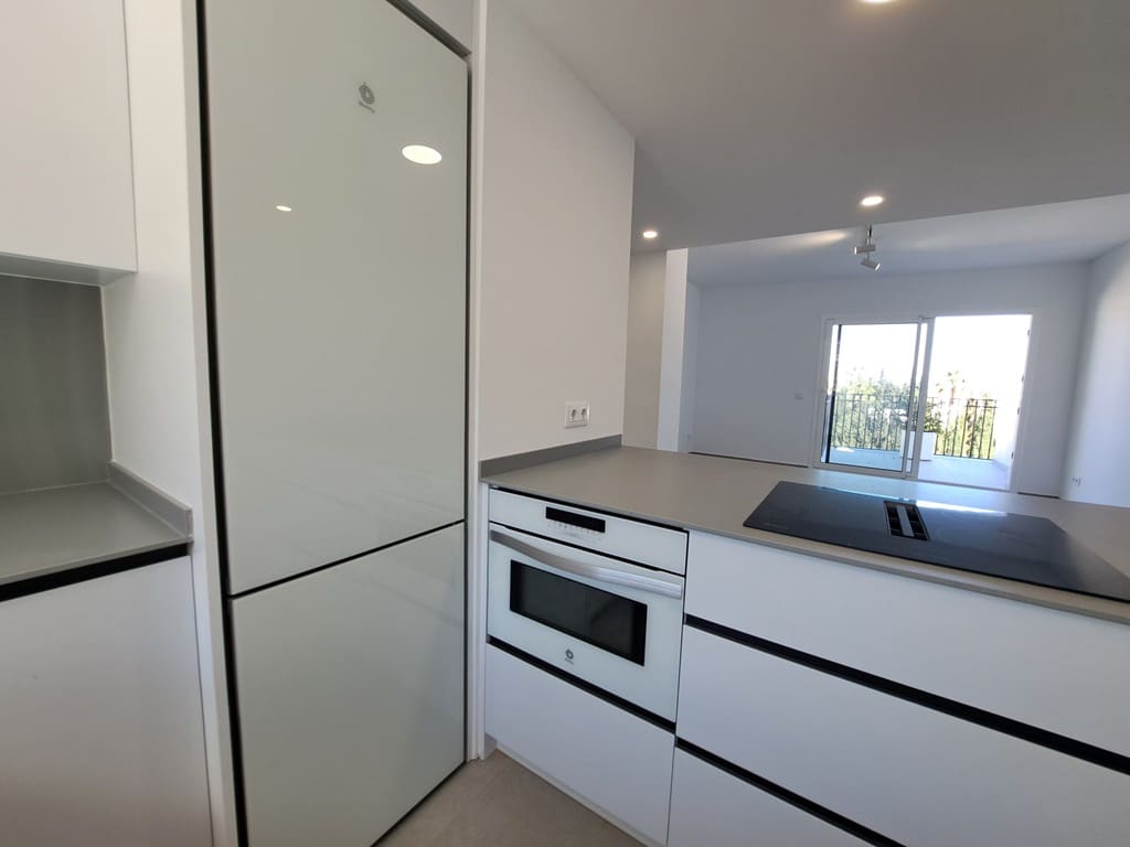 2 slaapkamer Appartement te koop in Denia met zwembad garage - € 359.000 (Ref: 8904041)