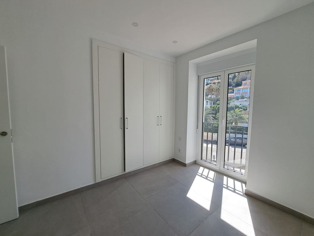 2 slaapkamer Appartement te koop in Denia met zwembad garage - € 359.000 (Ref: 8904041)